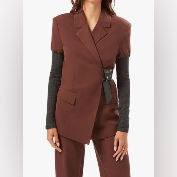 ✨ Host Pick ✨ WEWOREWHAT ~ Rib Sleeve Suiting Belted Blazer - Picture 8 of 8